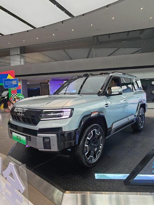 惠州50比亚迪方程豹硬派越野的爆款，英菲尼迪35周年与你共成长
